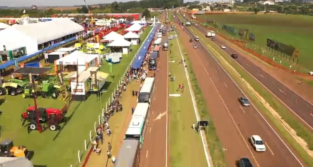 PRF orienta motoristas sobre cuidados para ir e retornar do Show Rural