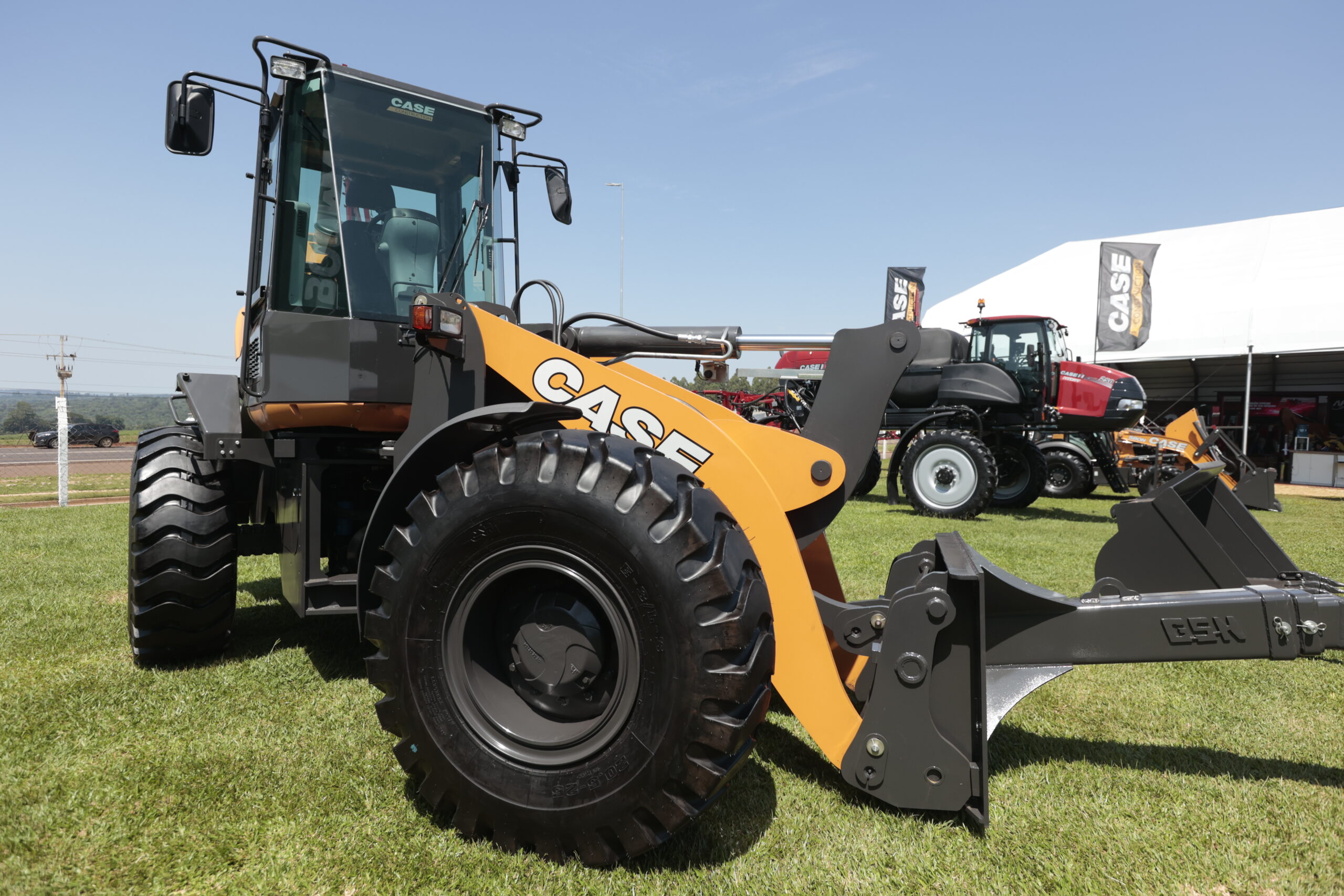 <strong>CASE Construction Equipment <a>inicia temporada de feiras em 2023 no Show Rural Coopavel</a></strong>