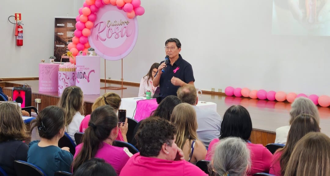Sagae cria técnicas que ajudam as mulheres a derrotar a endometriose