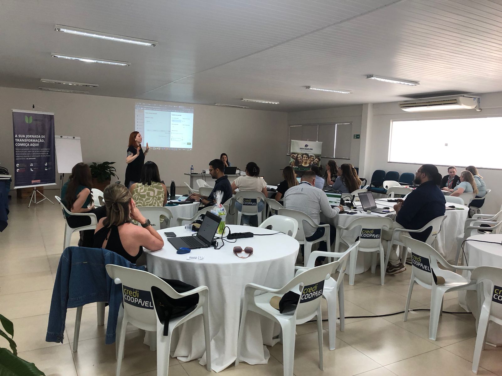 Sescoop desenvolve em Cascavel curso para agentes de cooperativas
