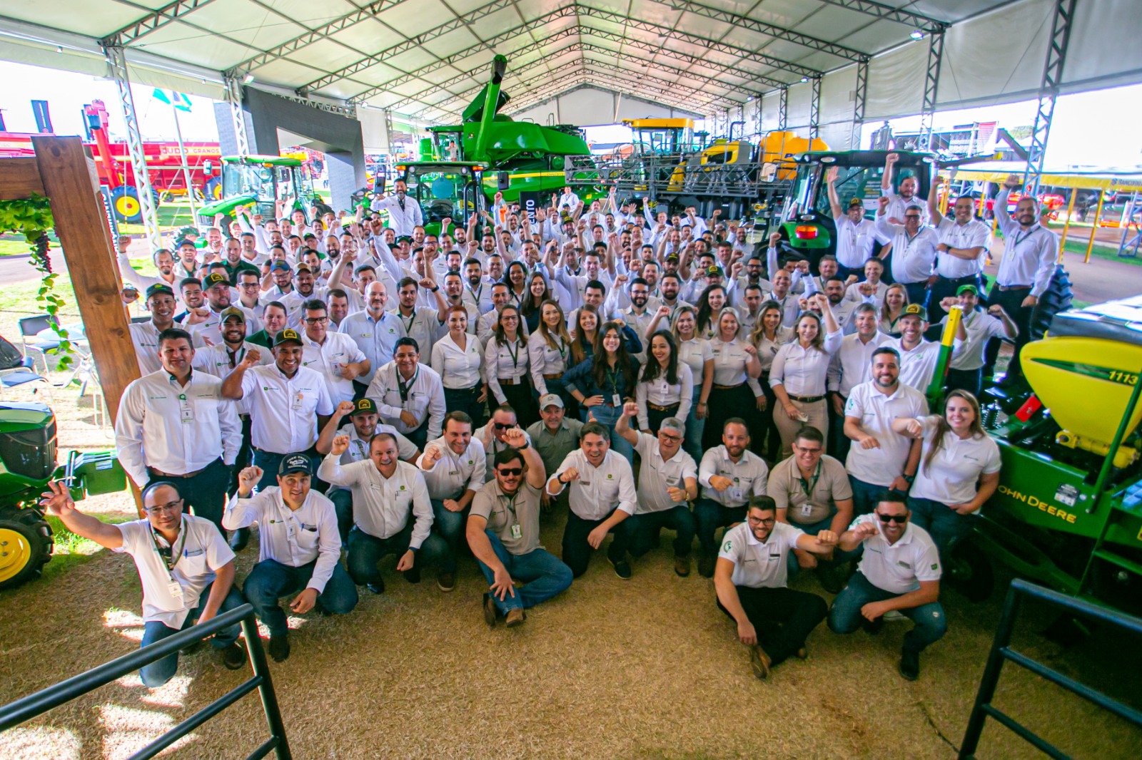 <strong>DNA inovador é o diferencial da John Deere</strong> <strong>e M.A. Máquinas no Show Rural Coopavel</strong>