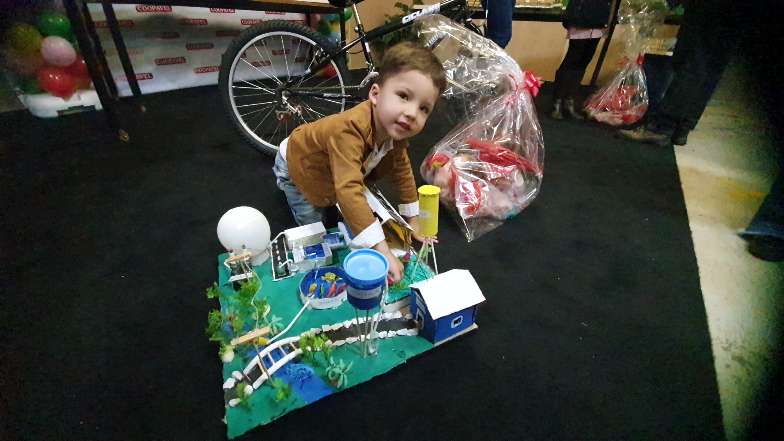 Concurso de maquetes fortalece laços de famílias ligadas à Coopavel