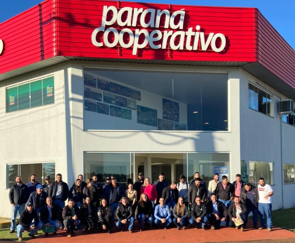 Pós em pecuária de leite integra 45 profissionais de cooperativas