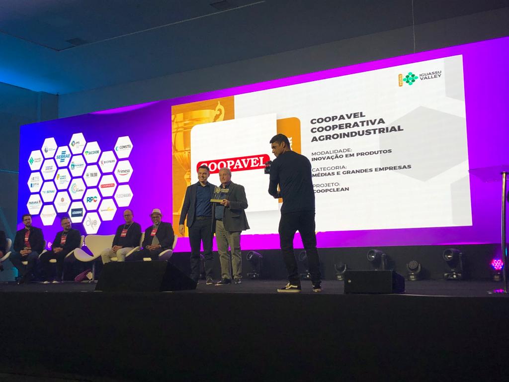 Coopclean e Espaço Impulso vencem Prêmio Iguassu Valley